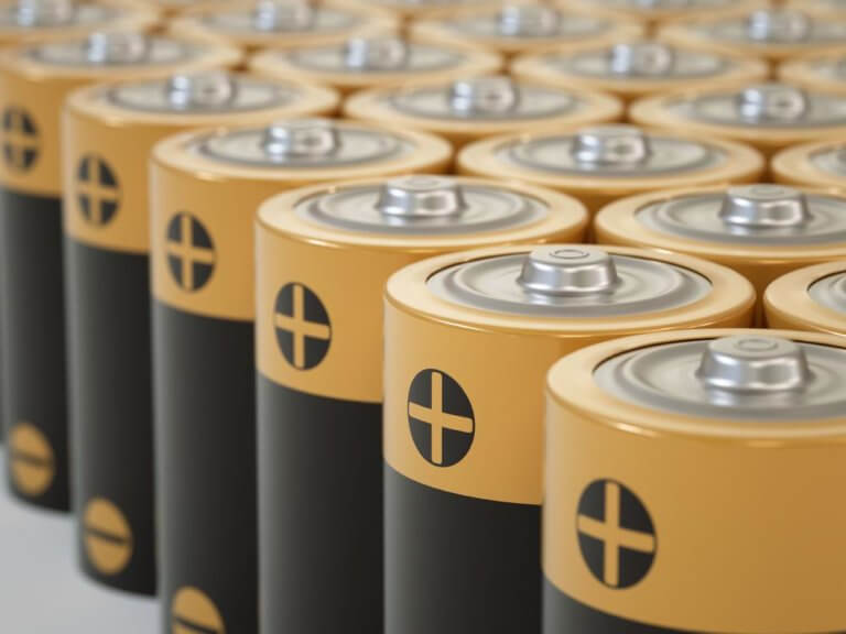 Berkshire Hathaway to Acquire Duracell Battery Business from P&G