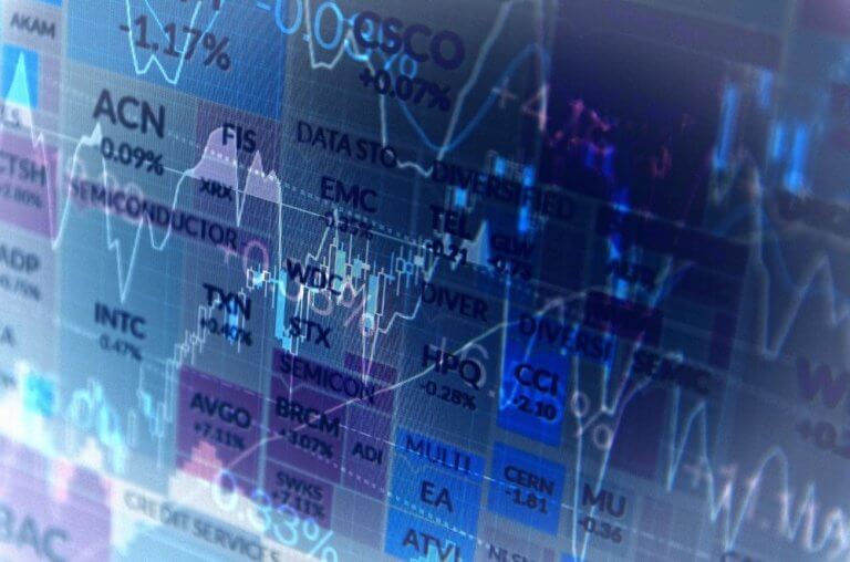 Hedge Funds Ended 2015 2.42% up