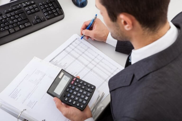 Unqualified Accountants a Risk for UK Small Businesses