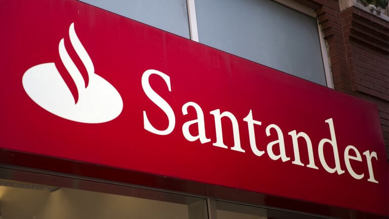Santander Consumer Finance is expanding its online loan application platform across the UK